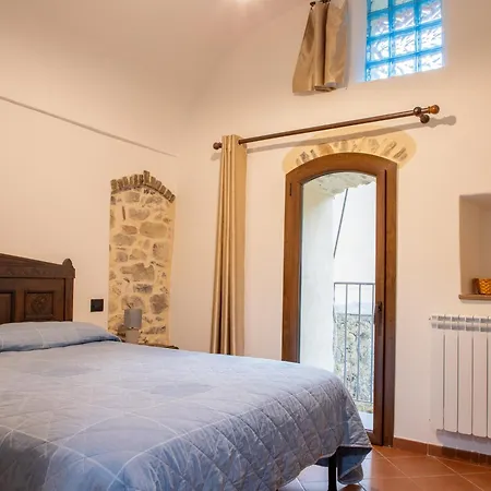 Casa Bertagna * Rocchetta Nervina